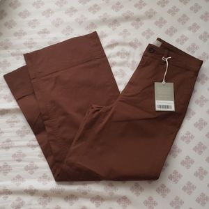 Everlane Lightweight Wide Leg Crop Chino